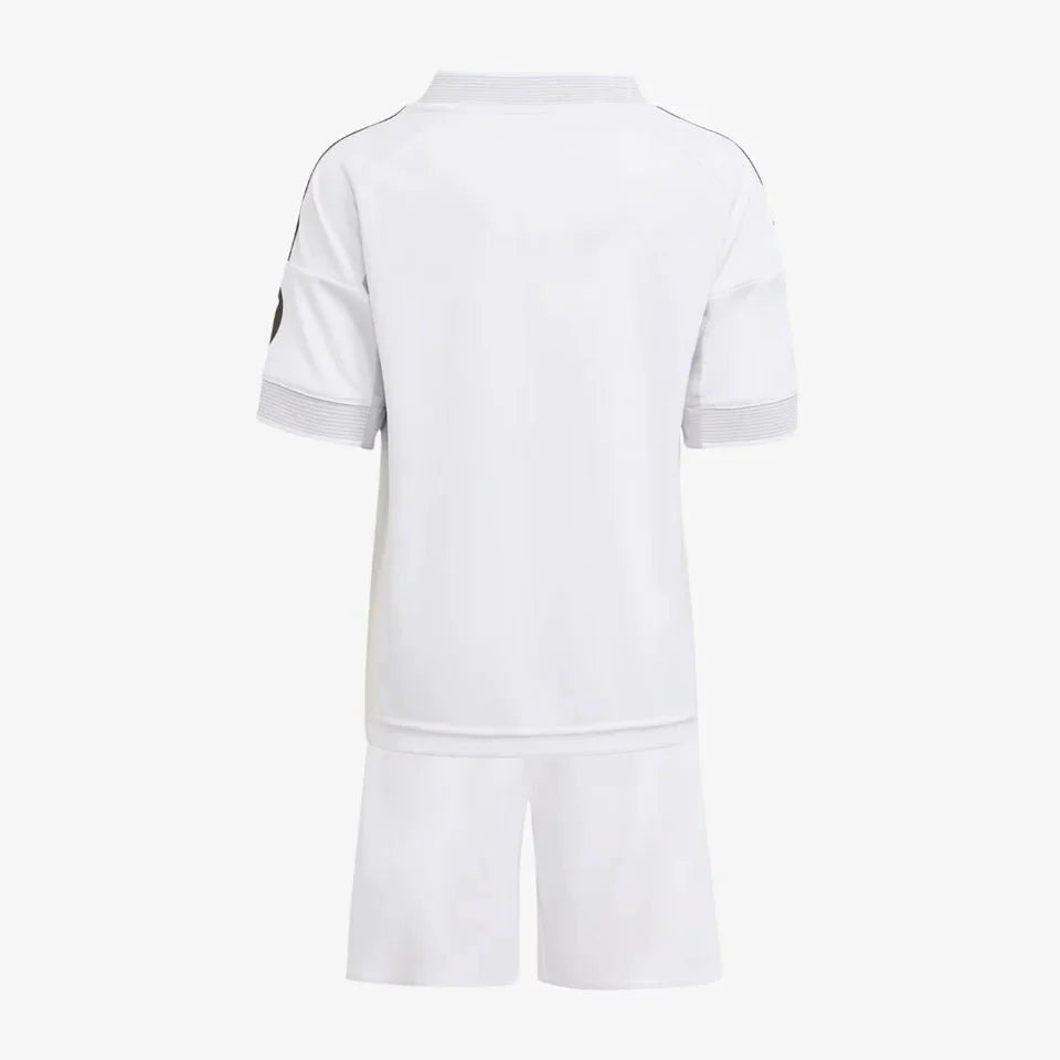 Conjunto Infantil adidas Real Madrid 2025/26 I